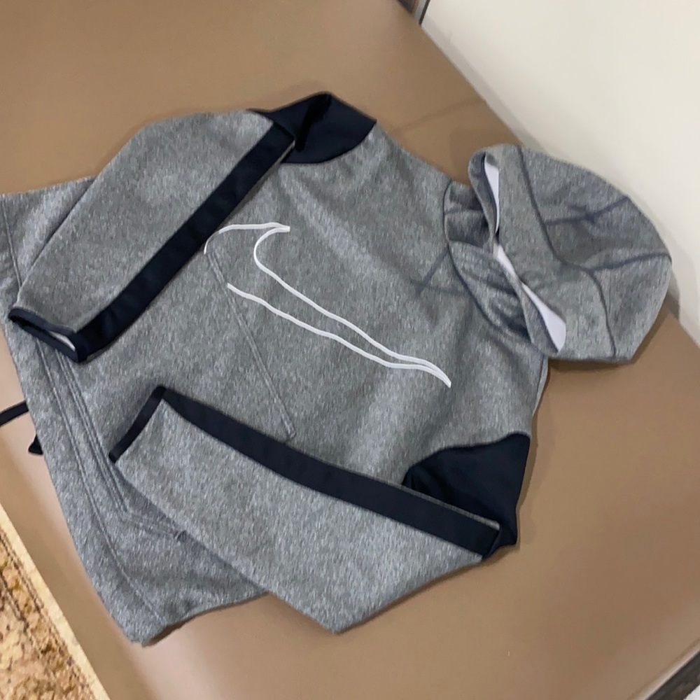 Nike Dri-Fit Sweatshirt